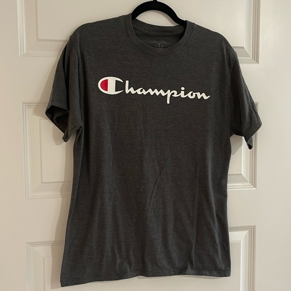 Champion tshirt